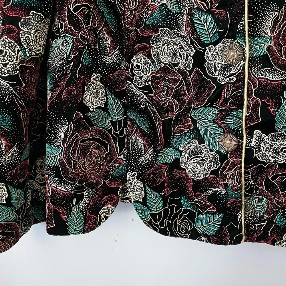 Vintage painted velvet floral holiday jacket, gold trim & buttons, size large - Picture 5 of 10